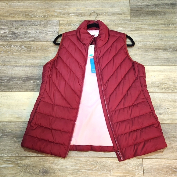 Market & Spruce Burgundy Quilted Vest Size Medium - Picture 1 of 5